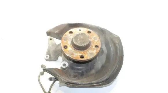 Volkswagen Scirocco Rear wheel hub