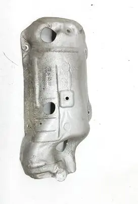 Opel Astra J Heat shield in engine bay 55562332