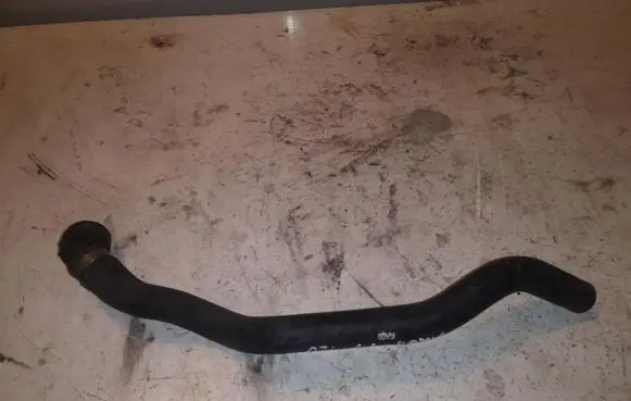 BMW 1 E82 E88 Engine coolant pipe/hose 3363759 A20817