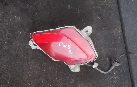 Mazda CX-5 Rear bumper light 