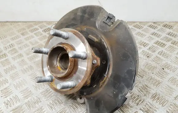 Dodge Challenger Rear wheel hub spindle/knuckle 68089312AB