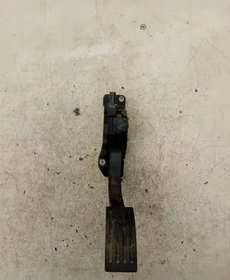 Volvo V40 Accelerator throttle pedal 31280595 6PV01036822