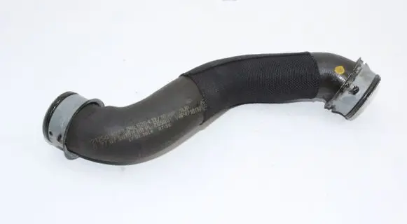 Mercedes-Benz C W204 Engine coolant pipe/hose A2125018282
