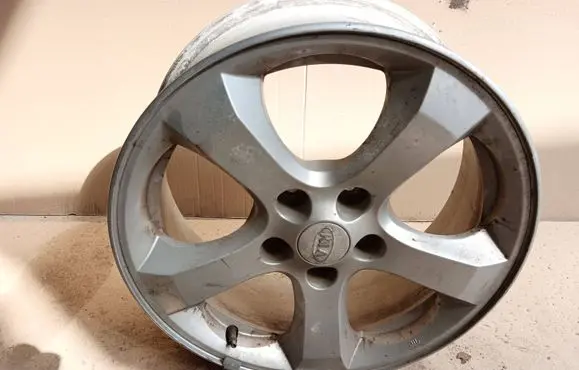 KIA Sportage R17 alloy rim 529101F450