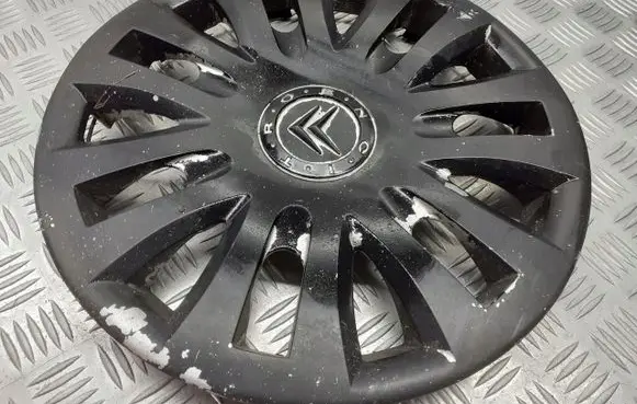Citroen C2 R14 wheel hub/cap/trim 9645379980