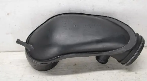 Audi A6 S6 C5 4B Air intake duct part 06C133354G