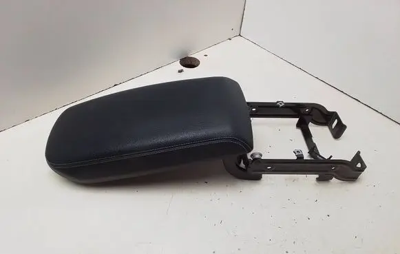 BMW X3 F25 Armrest 10500650 27712