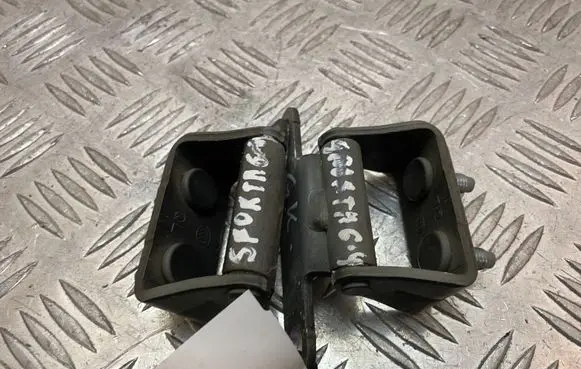 KIA Sportage Tailgate/trunk/boot hinge