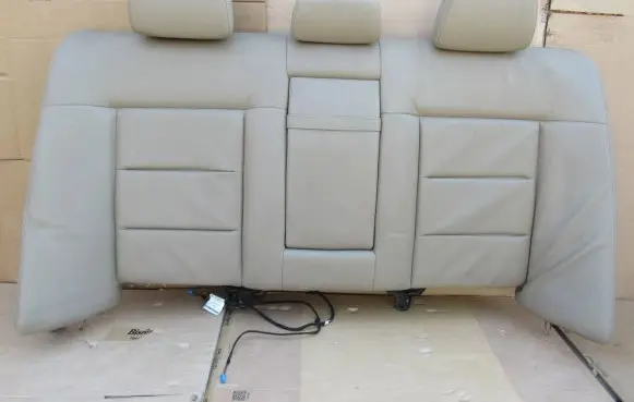 Mercedes-Benz E W212 Second row seats 