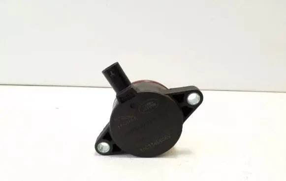 Jaguar XE Camshaft vanos timing valve G4D36M280AA