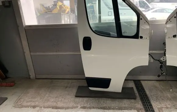 Peugeot Boxer Door (2 Door Coupe) 