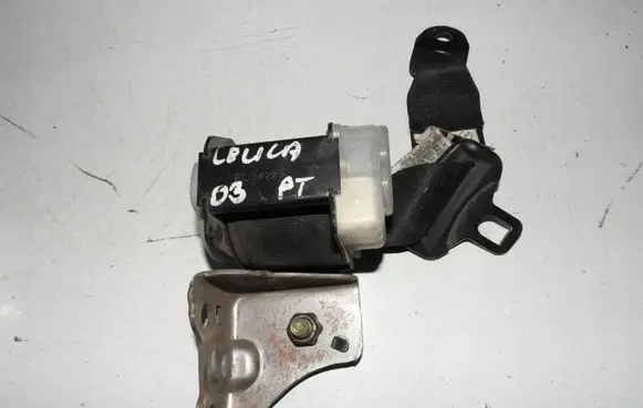 Toyota Celica T230 Seat belt trim jjhkg6754656