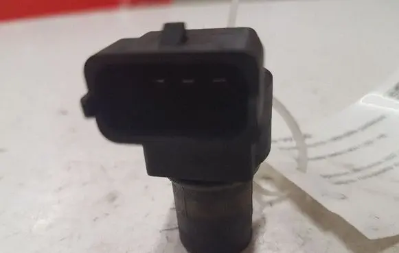 Mercedes-Benz E W211 Camshaft position sensor A0031539728