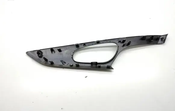 Nissan Qashqai Front door interior handle trim 806824EA1AX BASFD00R