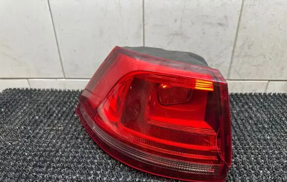 Volkswagen Golf VII Rear/tail lights 5G9945095C