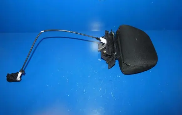 Volvo V60 Rear seat headrest 