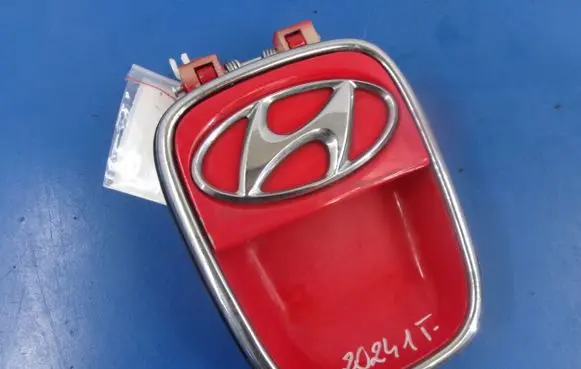 Hyundai i10 Tailgate/trunk/boot exterior handle 