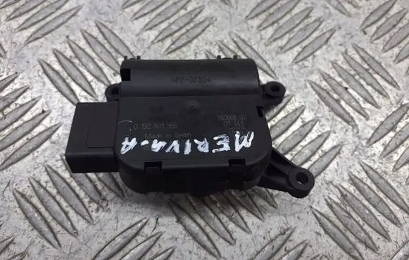 Opel Meriva A A/C air flow flap actuator/motor 0132801356