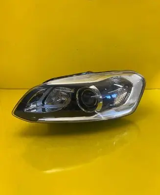 Volvo XC60 Headlight/headlamp 31420249