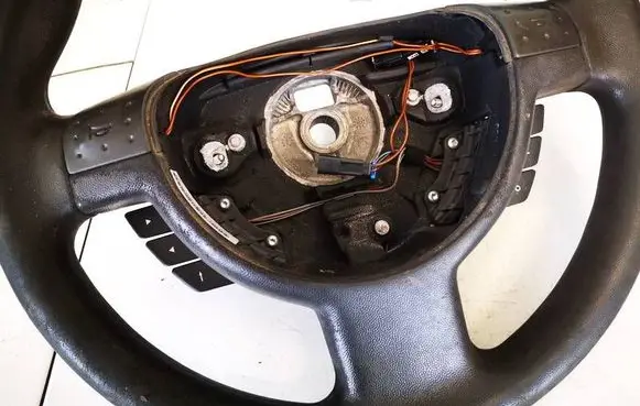 Opel Meriva A Steering wheel buttons/switches 