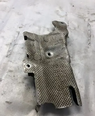 Volkswagen PASSAT B8 Engine cover (trim) 04l103954a