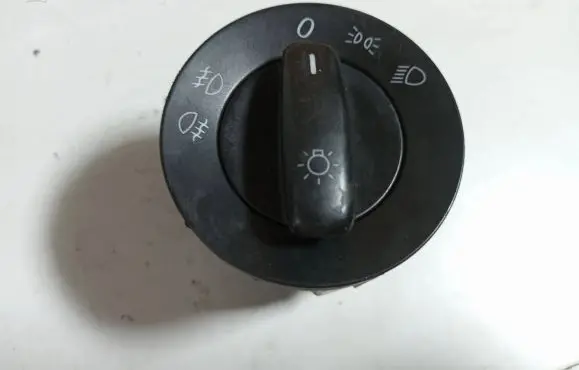 Volkswagen PASSAT B6 Light switch 1K0941431Q