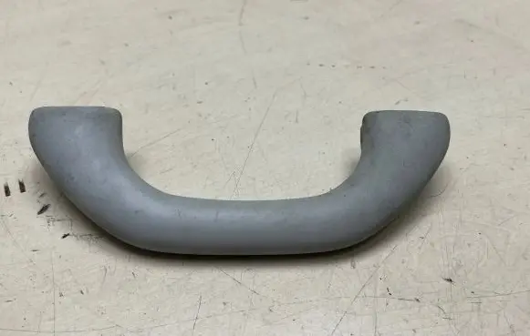 Volkswagen Touran I Front interior roof grab handle 6N0857607AB
