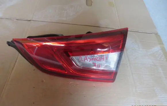Nissan Qashqai Rear/tail lights 901037