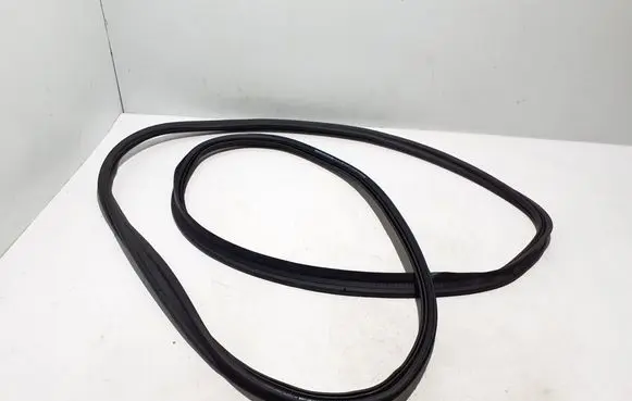 Audi A7 S7 4K8 Trunk rubber seal (body) 4K8827705B