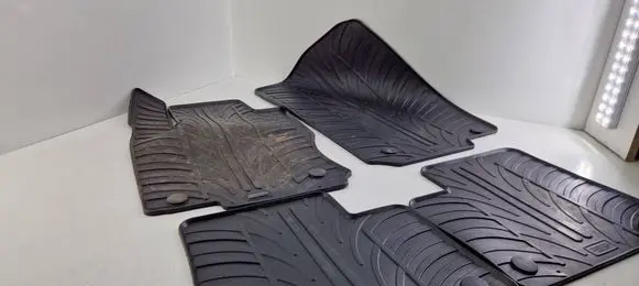 Mercedes-Benz ML W166 Car floor mat set 