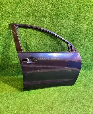 Honda HR-V Front door