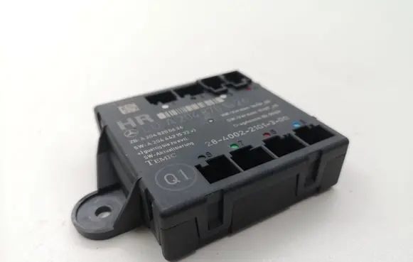 Mercedes-Benz C W204 Door control unit/module A2048701026