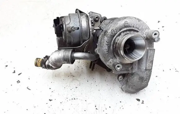Peugeot 5008 Turbo 9696120680