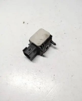 Hyundai Santa Fe Airbag deployment crash/impact sensor 959202B000 SA320080000