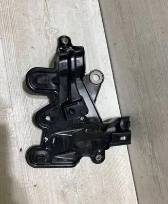 Ford Focus Engine mount bracket NX6T14A301AB