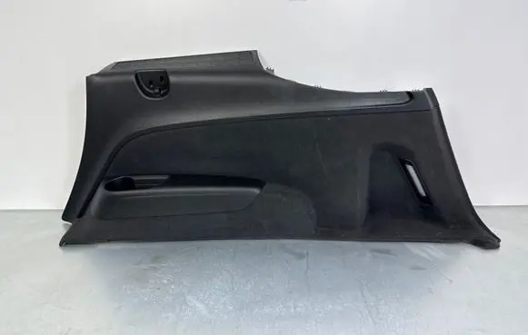 Audi Q7 4M Trunk/boot side trim panel 4M0863880C