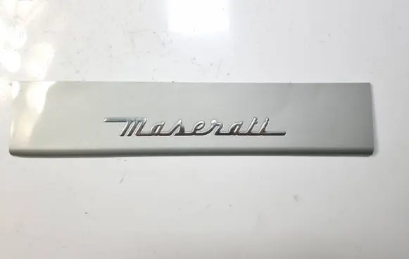 Maserati Quattroporte Foot area side trim 