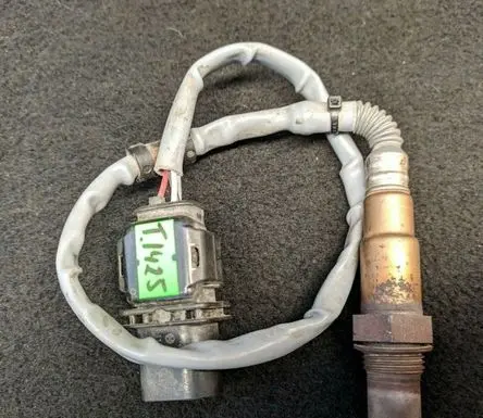 Volkswagen Eos Lambda probe sensor 03C906262BH