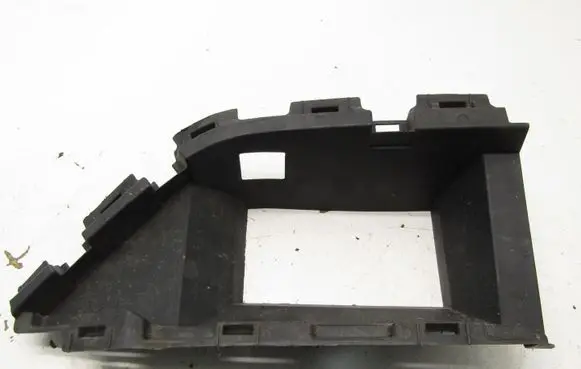 Dacia Sandero III Radiator trim 622B47128R