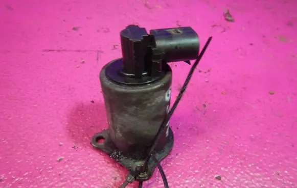 Nissan Primera EGR valve H7700107471