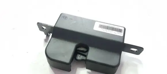 Alfa Romeo Giulia Seat back rest lock catch 05053323800 50533238