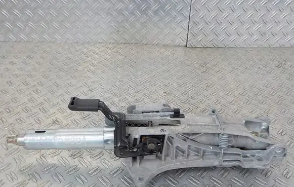 Mercedes-Benz C W205 Steering wheel axle