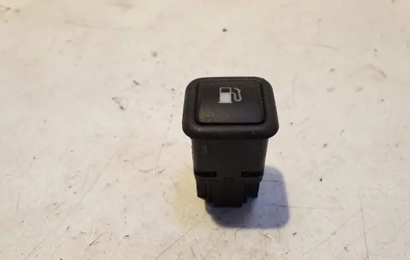 Volkswagen Golf IV Fuel tank opening switch 3B0959833A