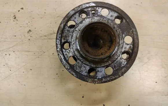 Mercedes-Benz E W213 Front wheel hub spindle knuckle