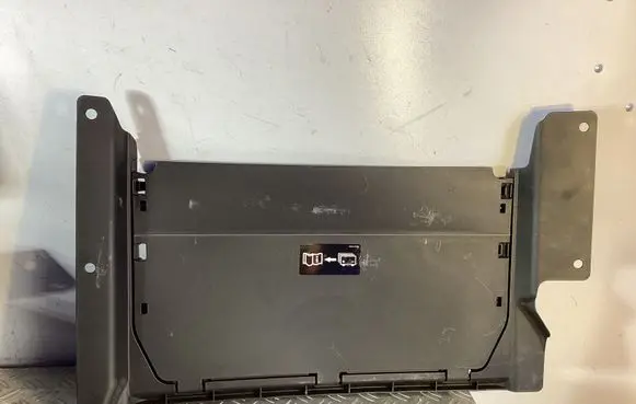 Porsche Macan (95B) Battery box tray cover/lid 95B863565E
