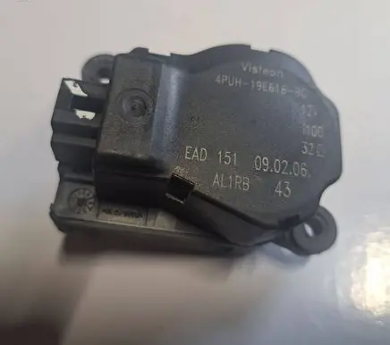 Peugeot 407 A/C air flow flap actuator/motor 