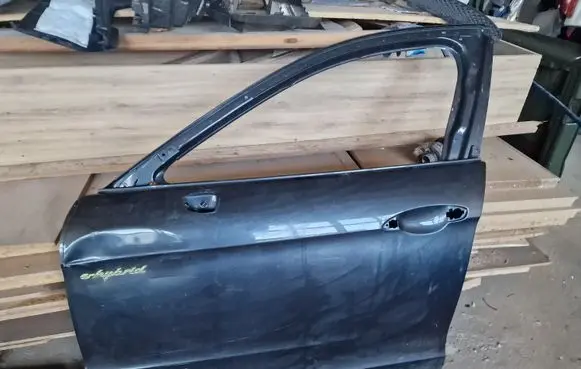 Porsche Panamera (970) Front door