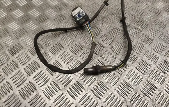 Volvo XC90 Lambda probe sensor 32203032