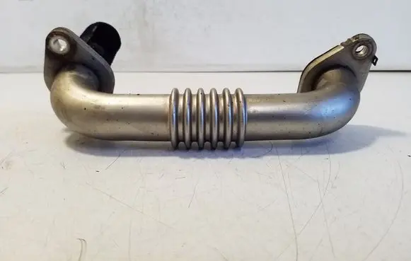 Chevrolet Captiva EGR valve line/pipe/hose