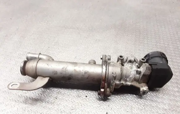 Volvo V50 EGR valve 25344058